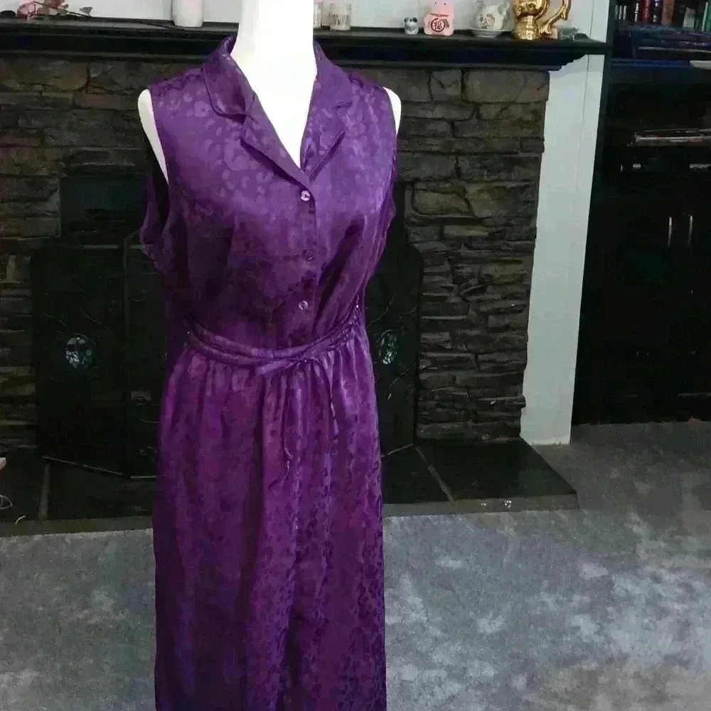 Valerie Stevens 2-piece pajamas‎
